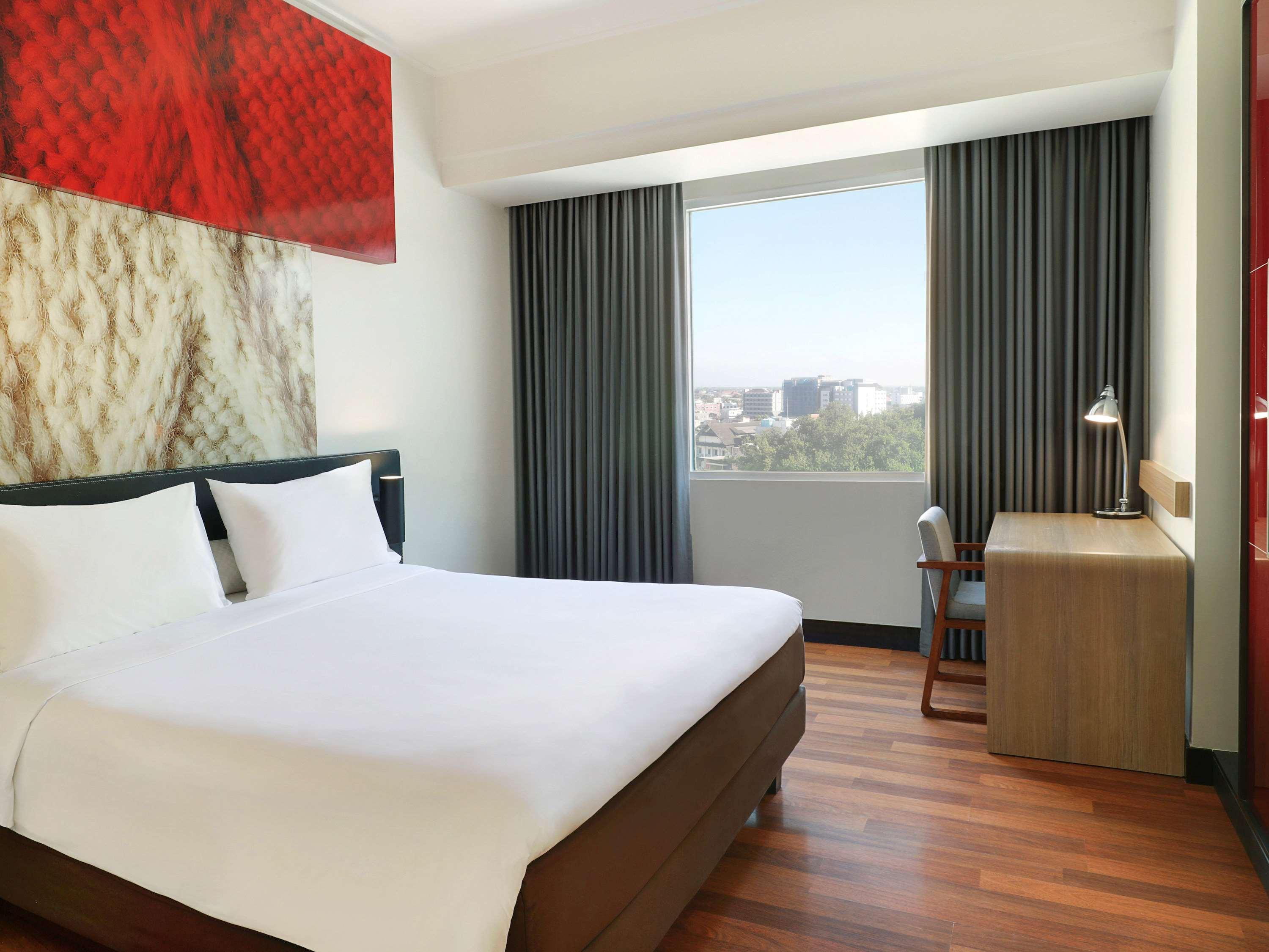 Hotel Ibis Malioboro Yogyakarta Exterior foto