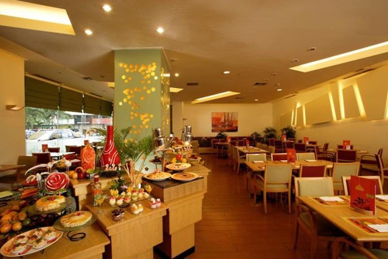 Hotel Ibis Malioboro Yogyakarta Exterior foto