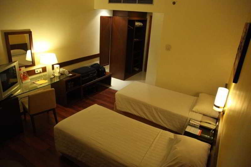 Hotel Ibis Malioboro Yogyakarta Exterior foto
